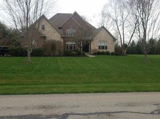 631 Pheasant Run Dr, Lebanon, OH 45036