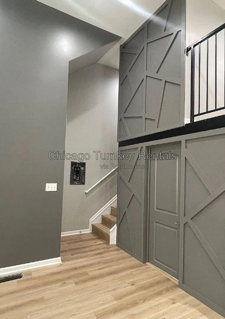 1 bed, 1.0 bath, 900 sqft, $1,950 — Photo 4