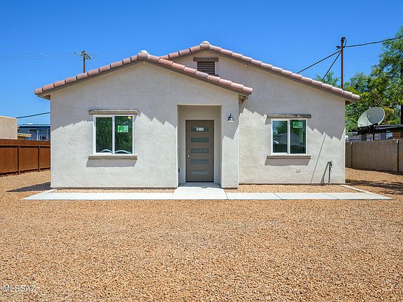 3rd image of 672 W Calle Romeo