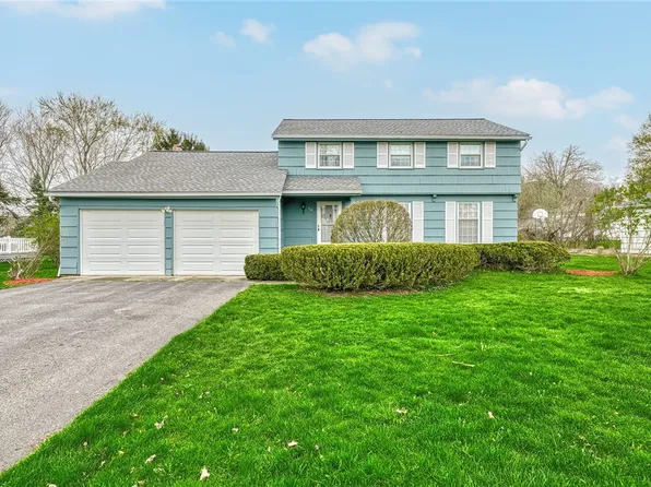 70 Dunbarton Dr, Rochester, NY 14618