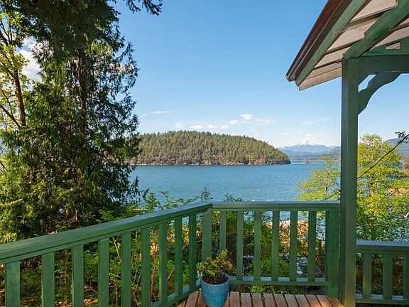 3rd image of 1587 Mount Gardner Rd