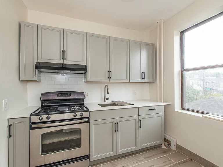7111 Palisade Ave #B2 — Photo 7