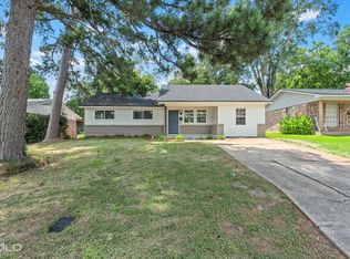 2609 Lyles Ln, Shreveport, LA 71118