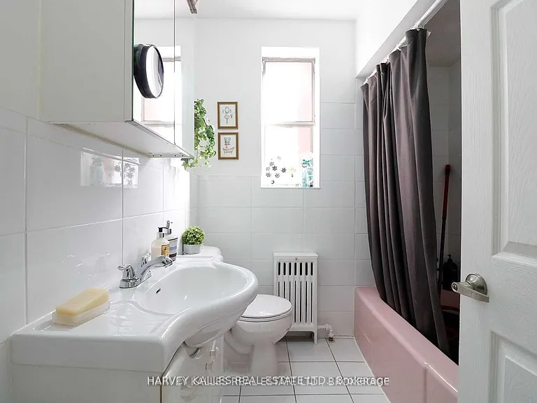 88 Trethewey Dr #4 — Photo 12