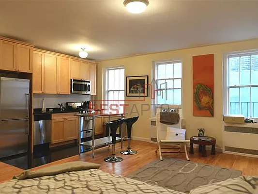 Rented by MOTION New York | media 7