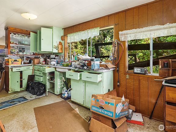 3rd image of 20206 Old Owen Road
