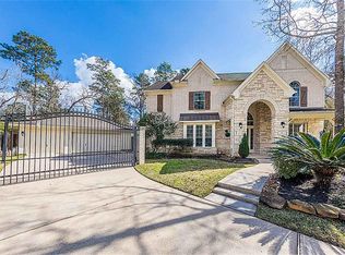 2 Filigree Pines Pl, Spring, TX 77382