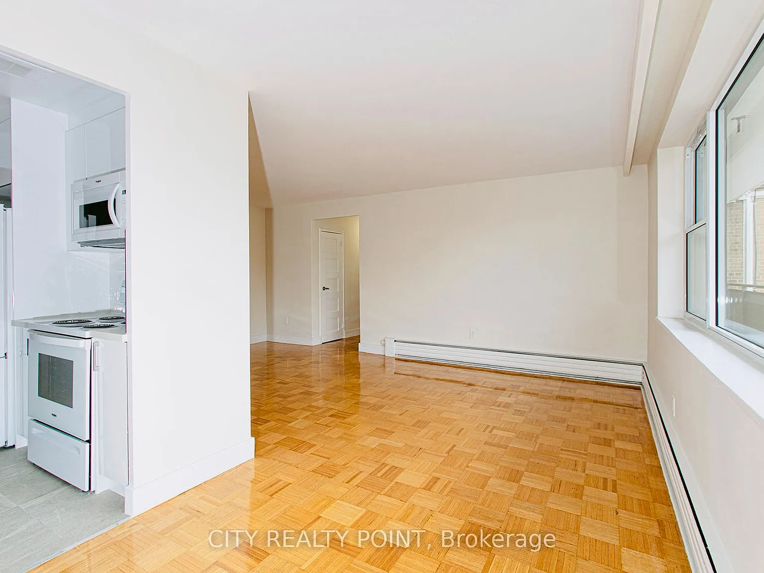 2 bed, $2,595 — Photo 3