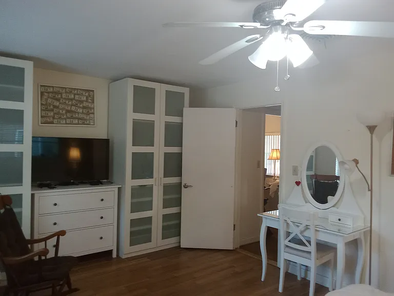 519 S Lakemont Ave — Photo 5