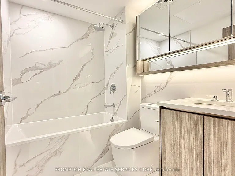 18 Esther Shiner Blvd #1008 — Photo 16