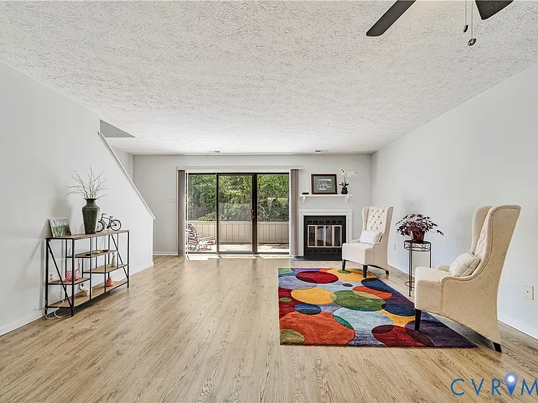 2716 Schooner Ct — Photo 12