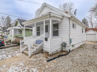 1004 McCullough St, Lansing, MI 48912