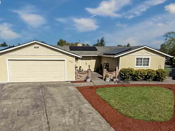 4559 Souza St, Eugene, OR 97402