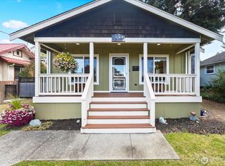 612 N 6th St, Mount Vernon, WA 98273