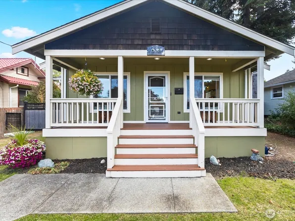 612 N 6th Street, Mount Vernon, WA 98273