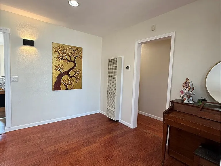 24139 Ravenna Ave — Photo 17