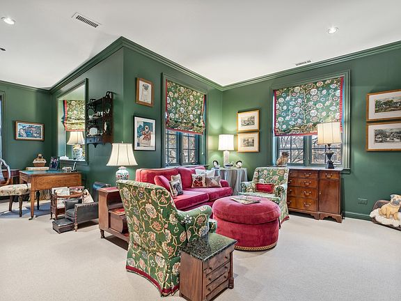 4th image of 511 Oakwood Ave APT 2C
