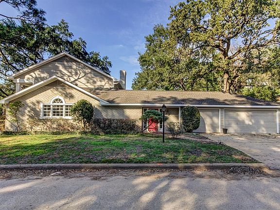 5th image of 702 Langwood Dr