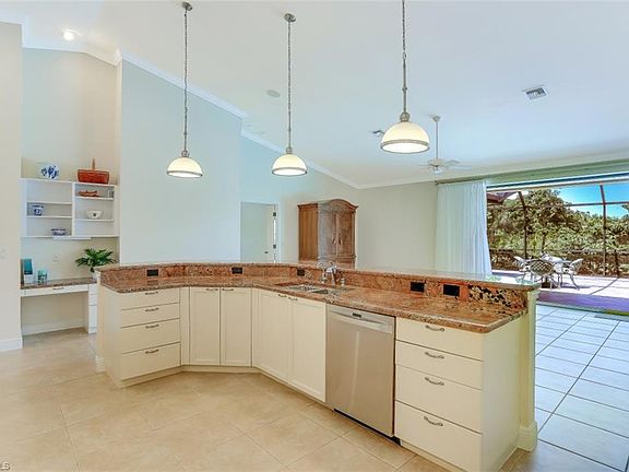 3rd image of 25071 Pennyroyal Dr