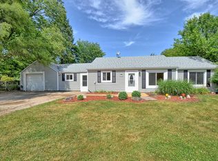 2090 Coolridge Rd, Holt, MI 48842