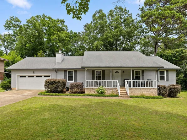 5009 Montcrest Dr, Chattanooga, TN 37416
