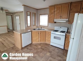6 Lily Ln, Weedsport, NY 13166