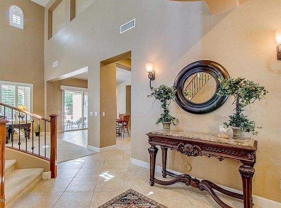 5th image of 2612 E Lantana Dr
