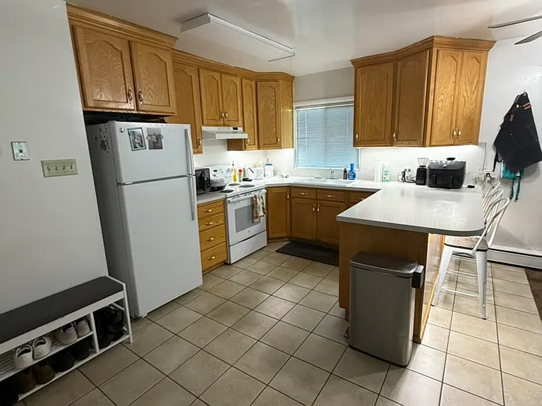 550 E 100 N #6 — Photo 3
