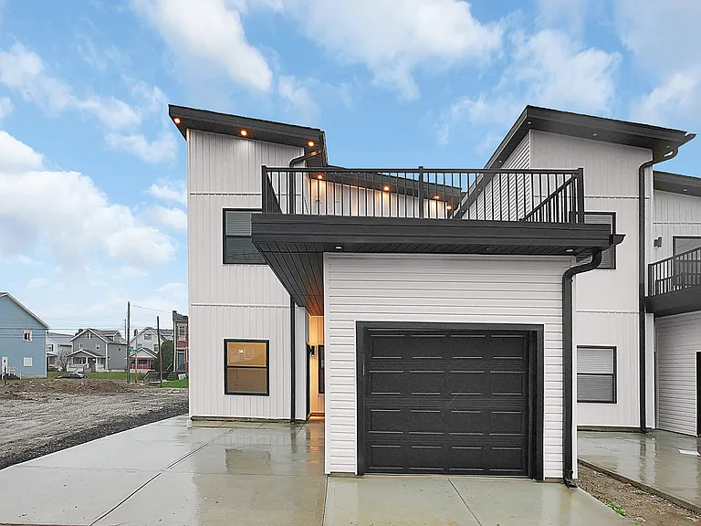 936 Wagner St — Photo 17