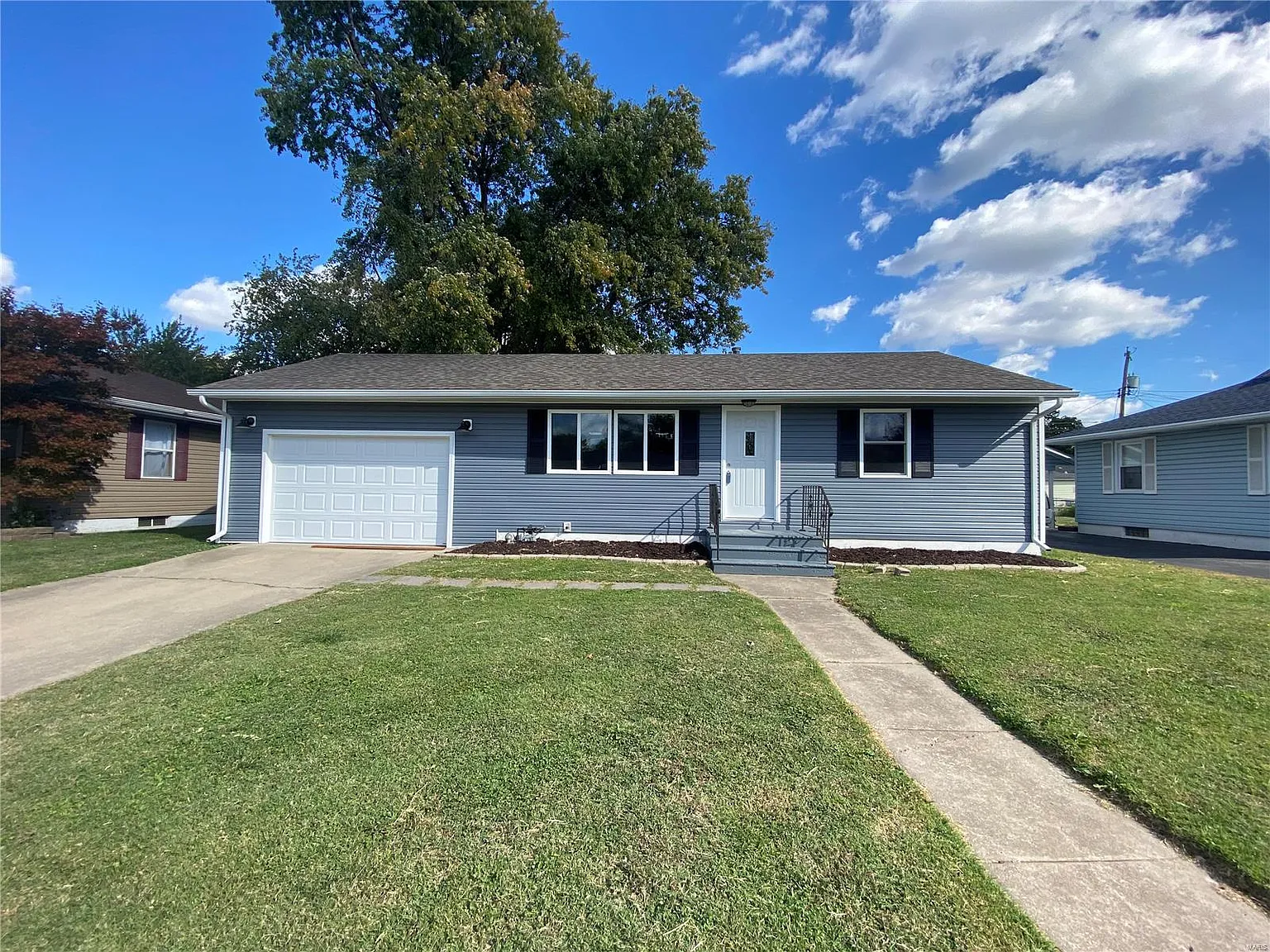 3012 Warren Ave photo 1
