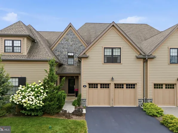 305 Whitemarsh Dr, Flourtown, PA 19031