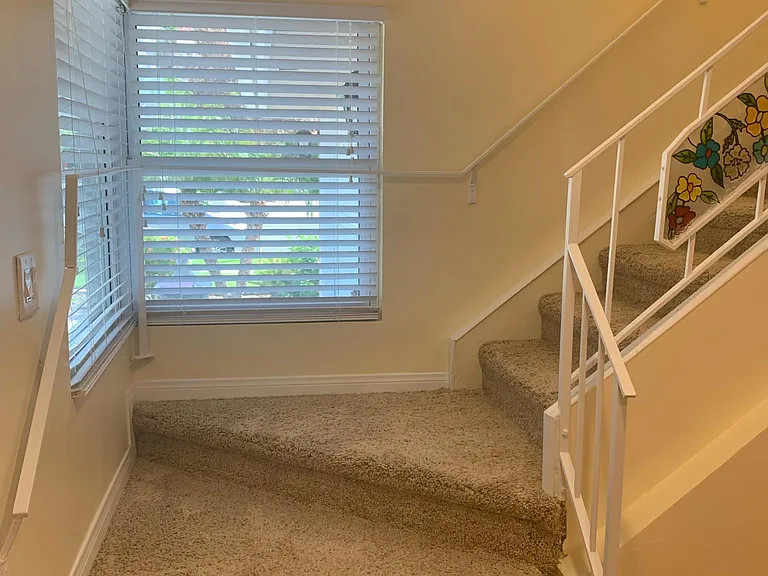 2023 Karen St — Photo 26