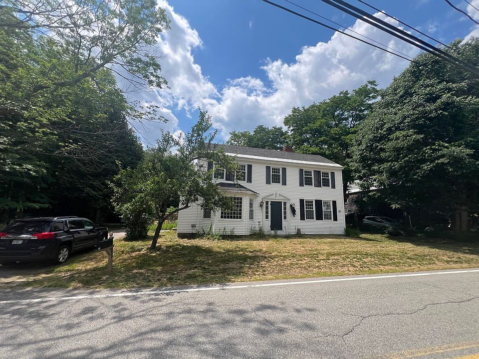 1st image of 216 Main Street