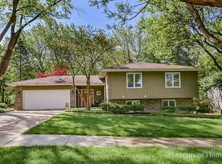 1221 Brookside Ln, Downers Grove, IL 60515