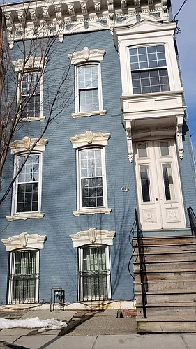 1 Dana Ave #2 Photo 1