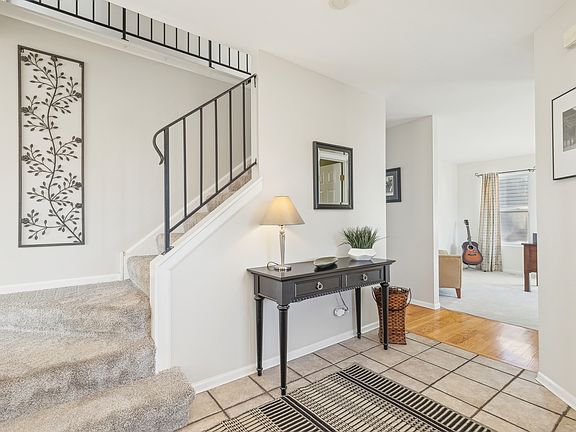 5th image of 2851 Briarcliff Ln