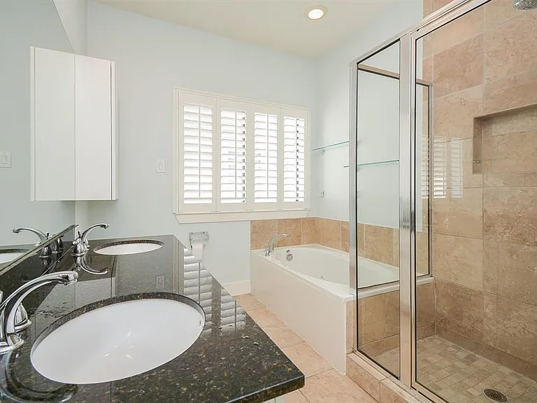 4122 Spencer St — Photo 27