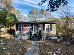 215 Brooks Ave, Rockingham, NC 28379