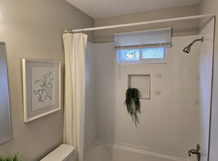 300 Fairbury Rd, Henrico, VA 23075