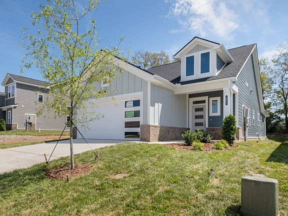 3rd image of 2044 Mackinac Bnd Lot 118