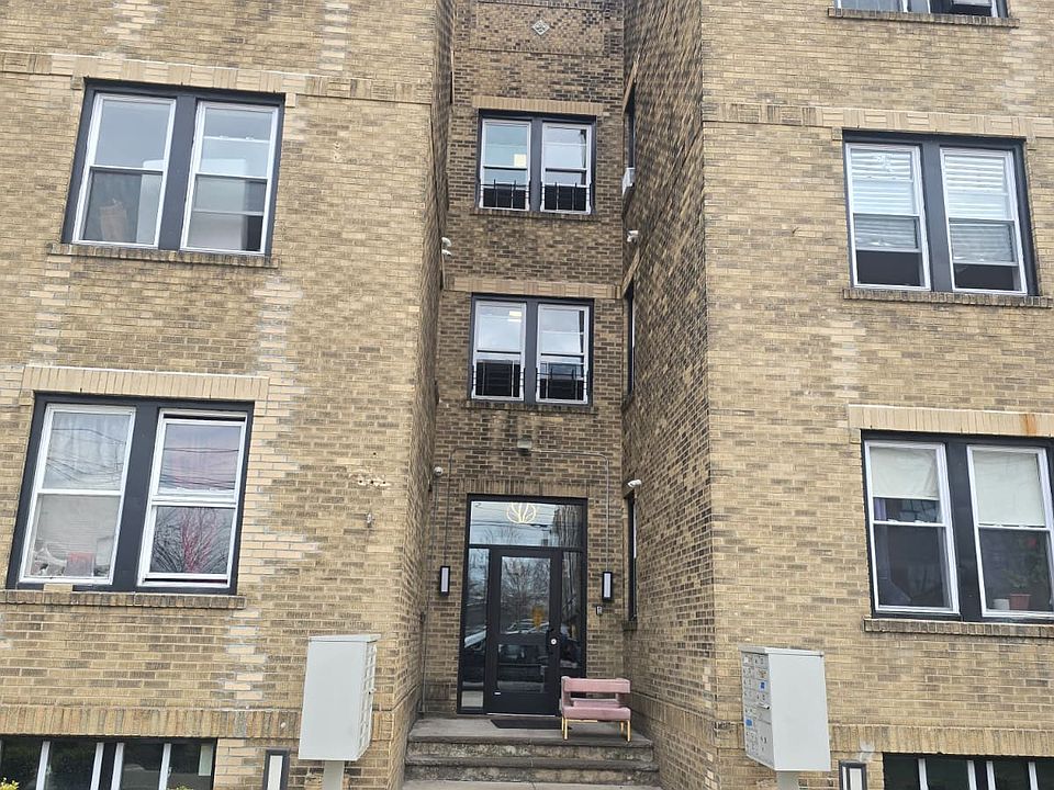 1st image of 490 Rahway Ave Unit C3