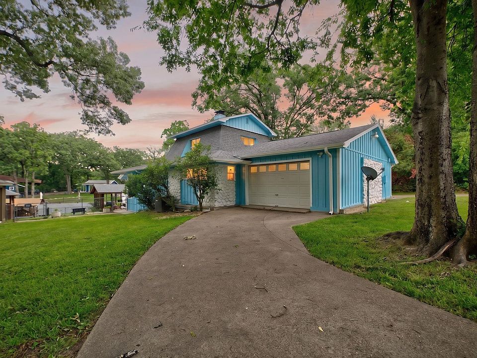 1st image of 132 Shady Shores Dr