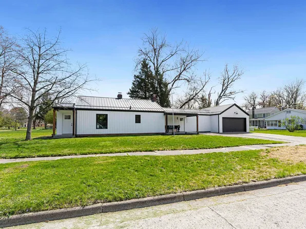 2417 Indian Village Blvd, Fort Wayne, IN 46809