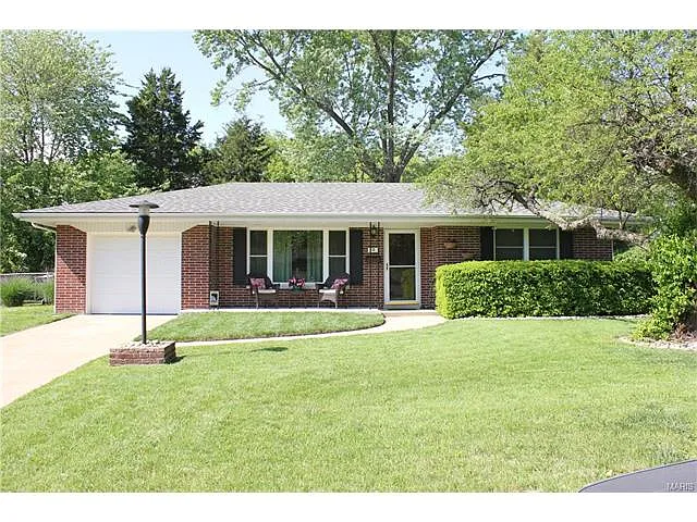 15 Winchester Dr photo 1