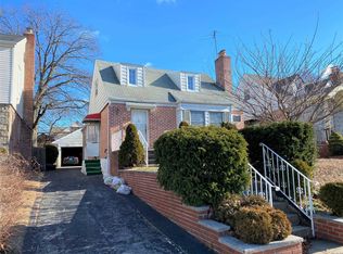 73-15 182nd St, Fresh Meadows, NY 11366