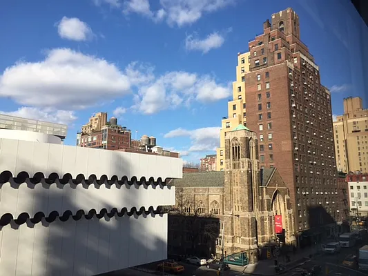 Rented by R New York | media 20