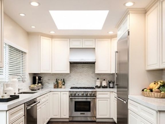4th image of 3237 Castle Heights Ave