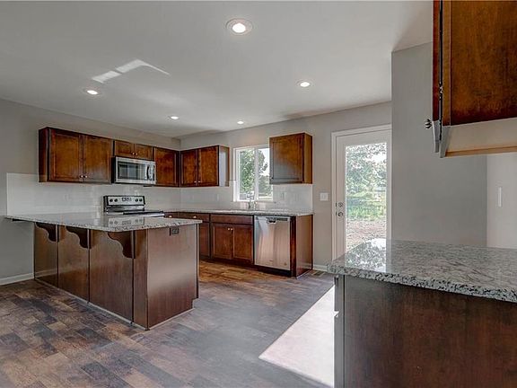4th image of 20108 E 24th Terrace Ct