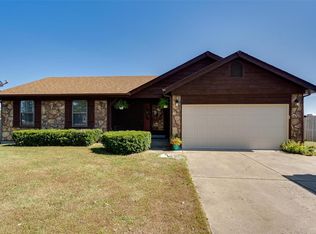 9 Cuivre Ln, Moscow Mills, MO 63362