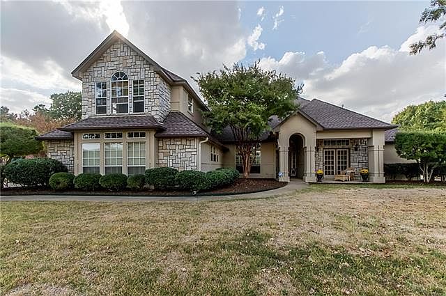 1st image of 11084 S Hunter Hill Ln